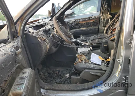 2016 Jeep Compass Latitude z USA, uszkodzony, nr VIN 1C4NJDEBXGD544531